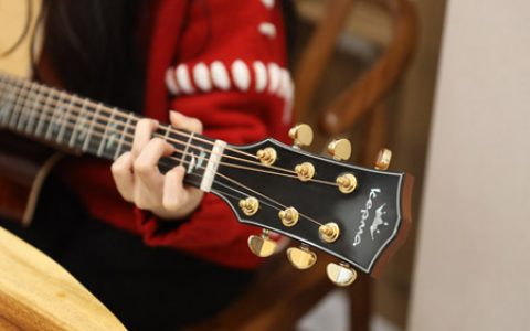音伴吉他课程！100首最经典热门歌曲吉他谱大全