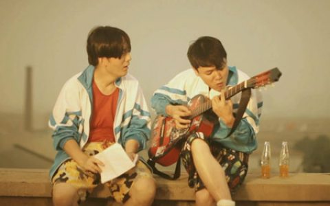 【视频】筷子兄弟 老男孩吉他谱 C调指法超原版编配弹唱谱