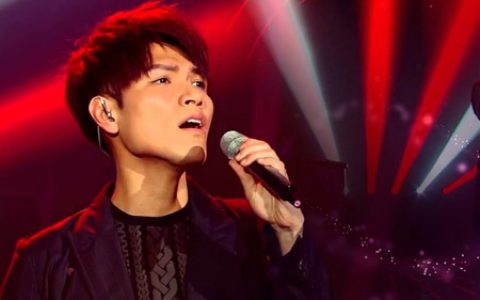 杨宗纬《洋葱》吉他谱 C调超原版和声编【视频教学】