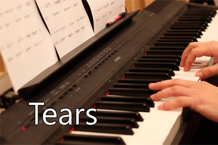 《Tears》眼泪钢琴谱 视频教学